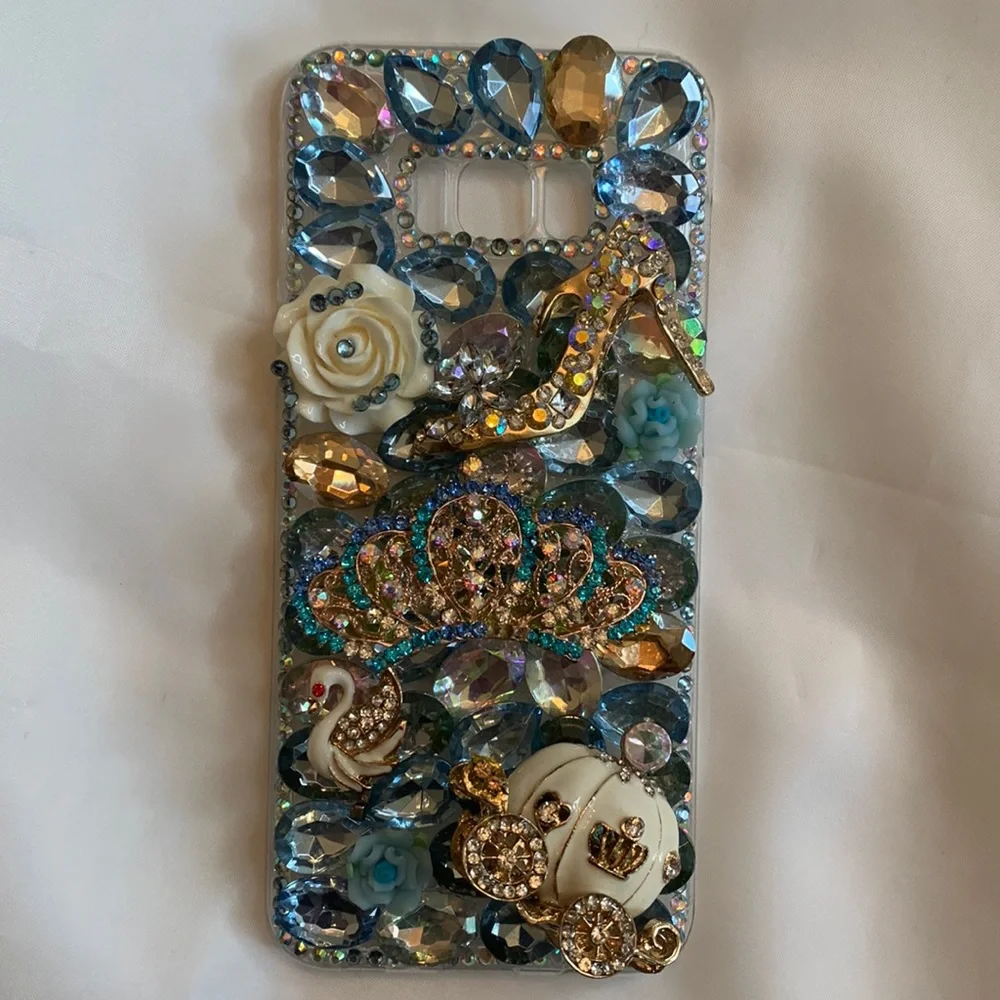 Cinderella-Themed Cell Phone Cover